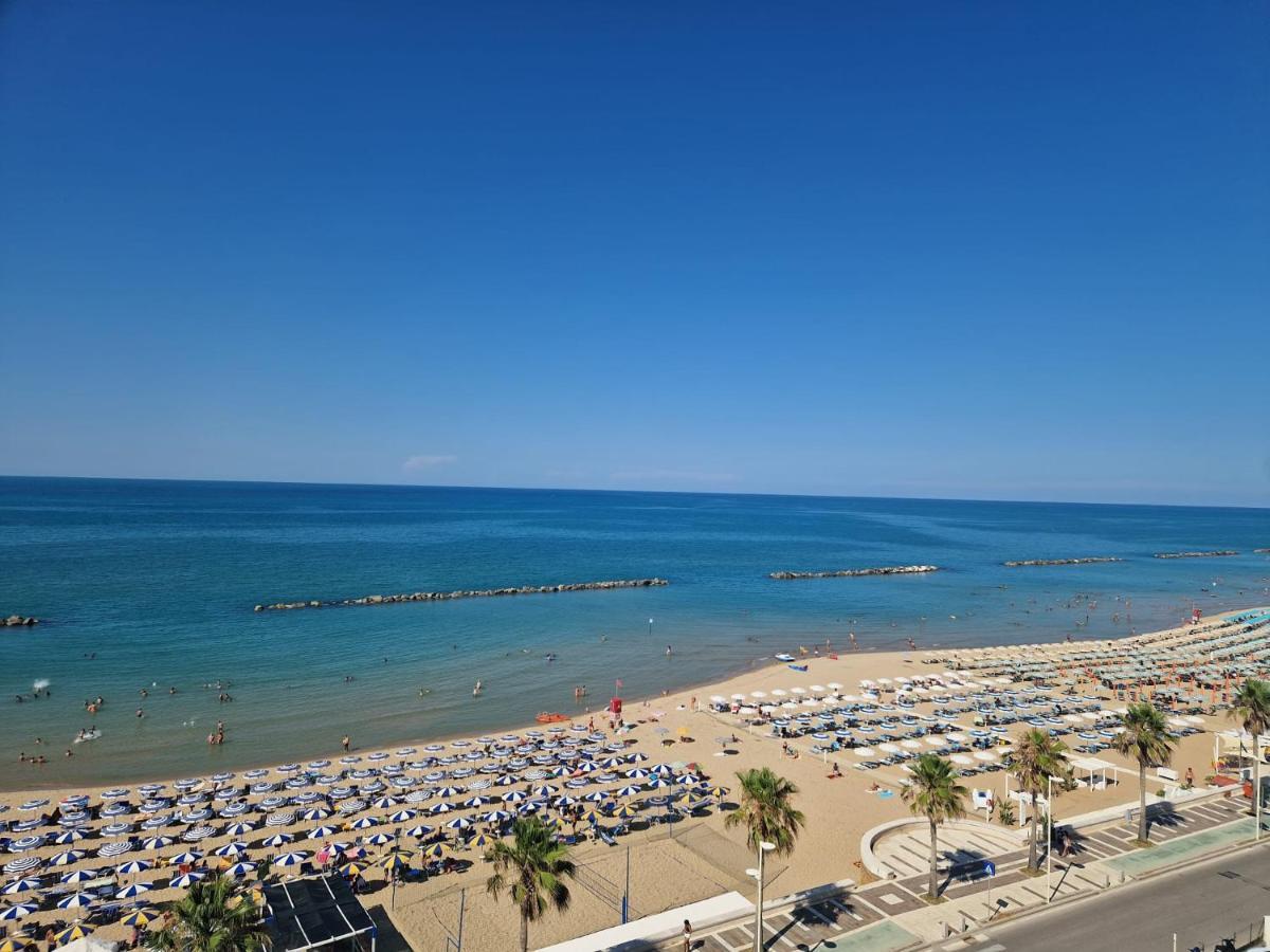 Appartamento Sul Mare 테르몰리 외부 사진